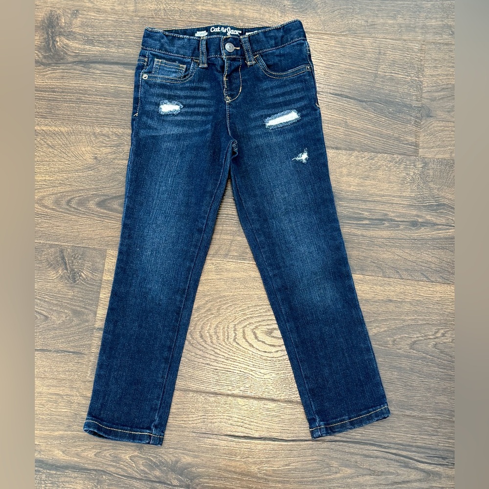 Cat & Jack Girls’ Distressed Jeans Size 5T NWOT